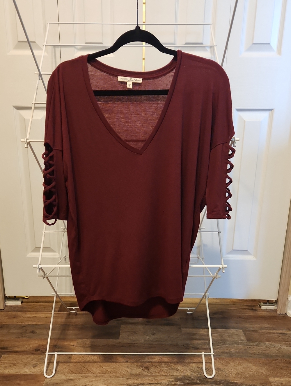 Express Burgundy V-Neck Short Sleeve Top with Lattice Sleeve Detail